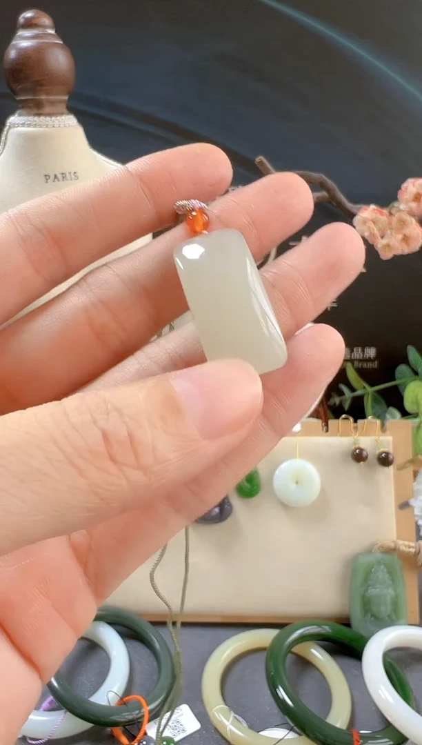 颈饰未镶嵌和田玉27*13/支持复检/多样性发一cg