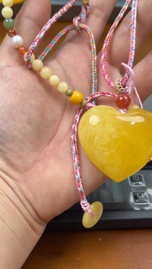 未镶嵌蜜蜡裸石琥珀蜜蜡吊坠