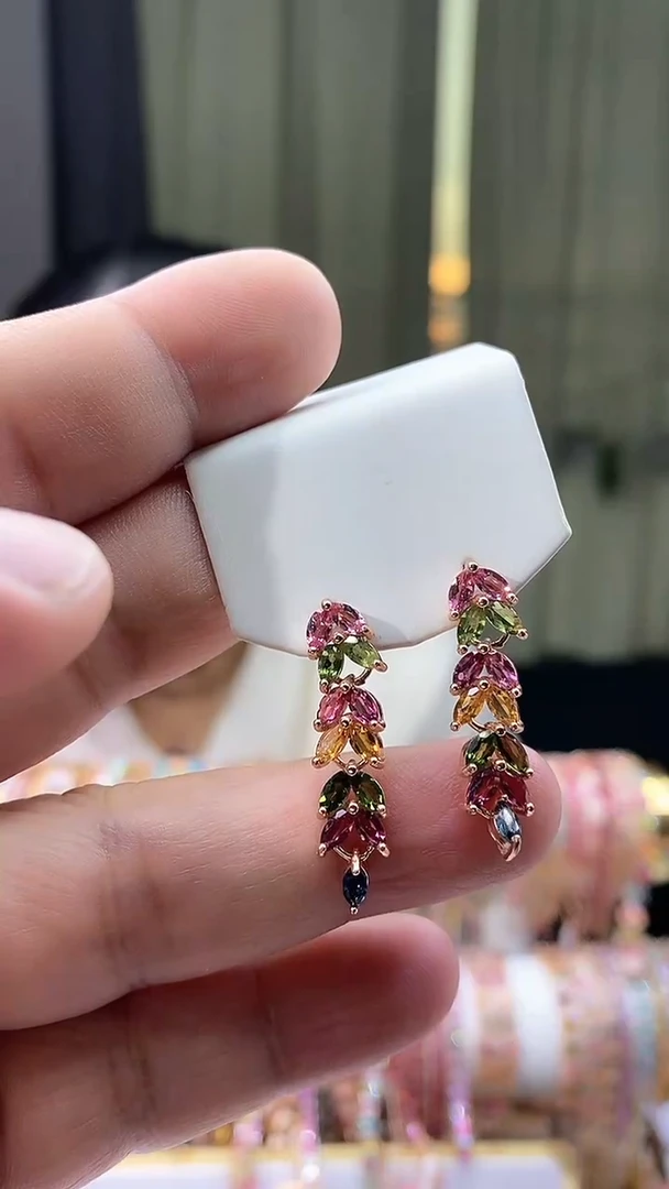 【闪购商品】碧玺耳钉银S925镶嵌2434354345354