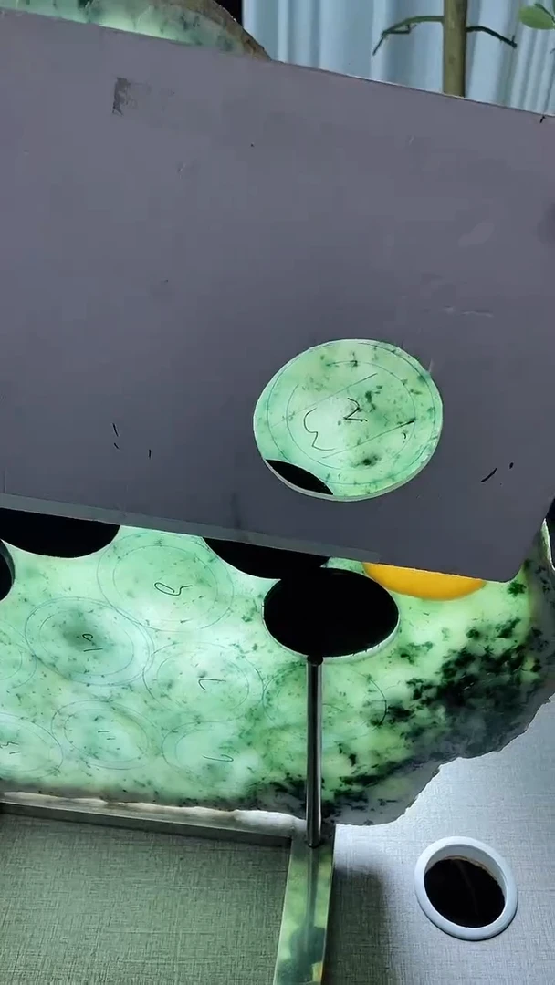 未镶嵌手镯定制翡翠?****?定制