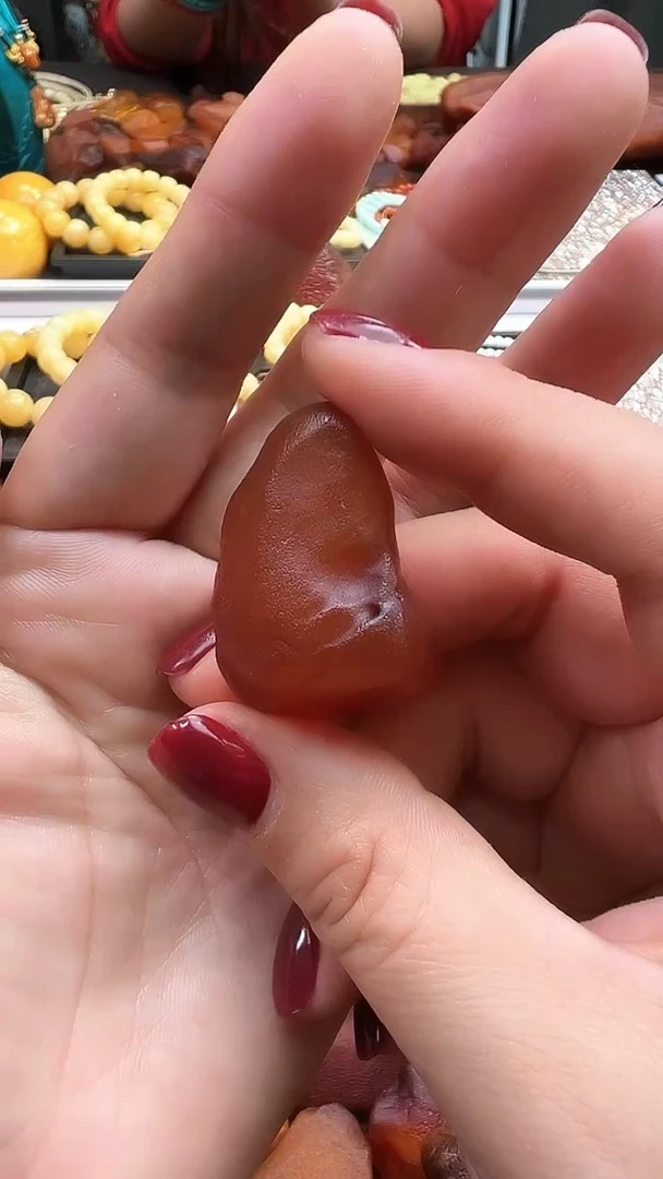 蜜蜡颈饰未镶嵌蜜蜡全皮吊坠