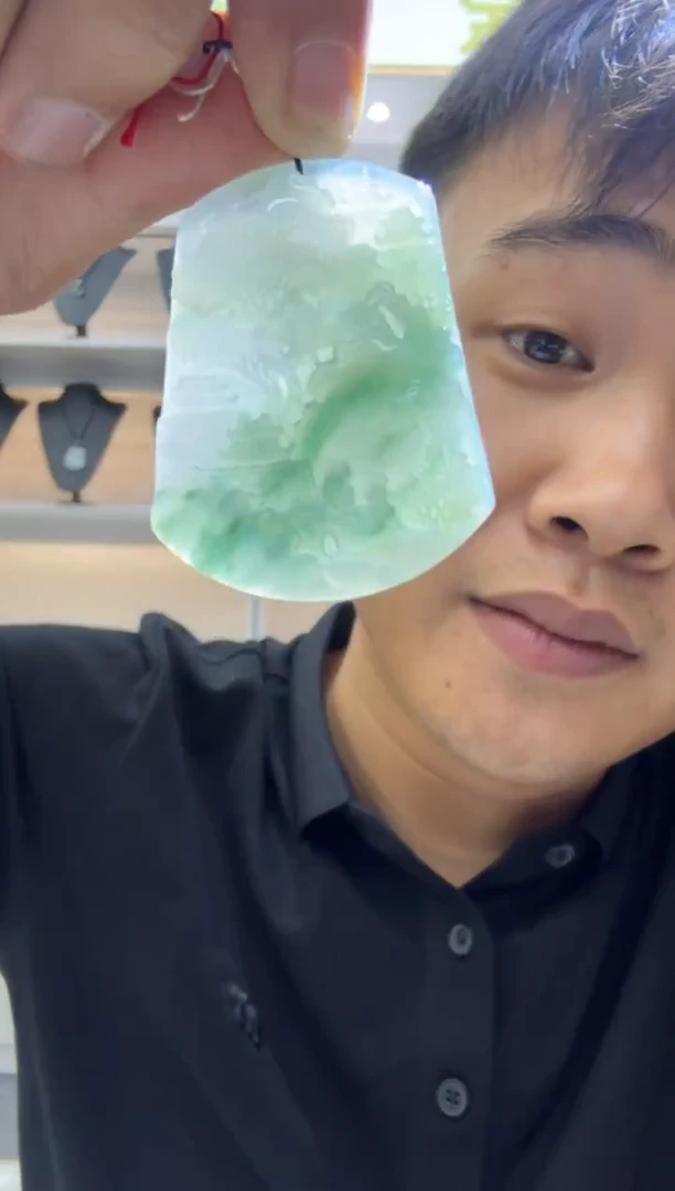 颈饰未镶嵌翡翠天然翡翠A货孤品一件