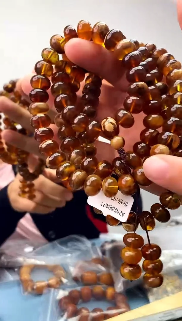 未镶嵌琥珀珠宝奇石假一罚十，发一件