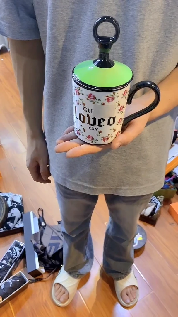 杯鸿辉家品牌瓷器，京东包邮！