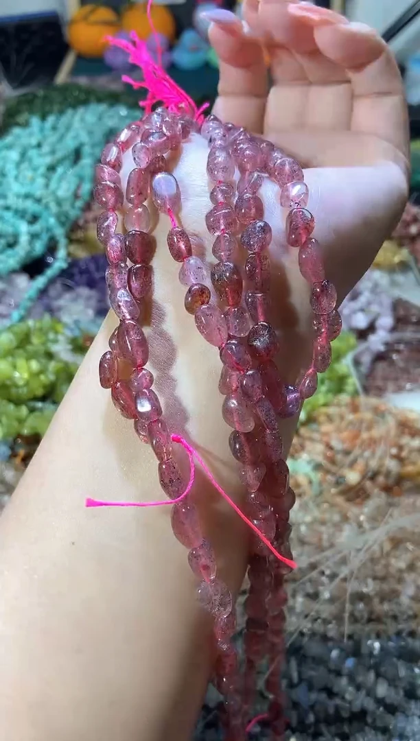 水晶珠宝半成品未镶嵌随草莓晶