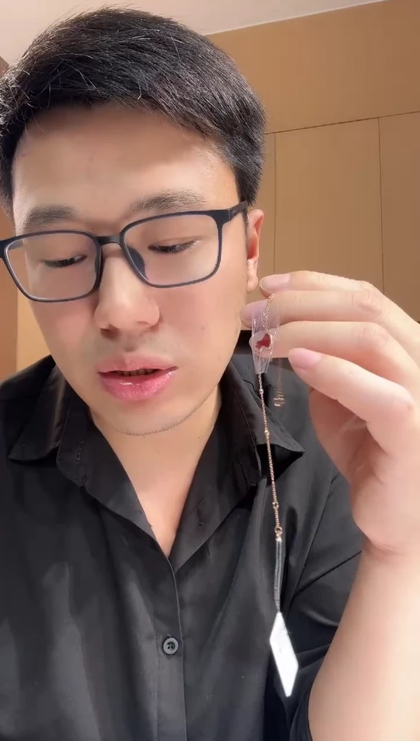 【闪购商品】钻石手链18K金镶嵌红葫芦手链GHJ