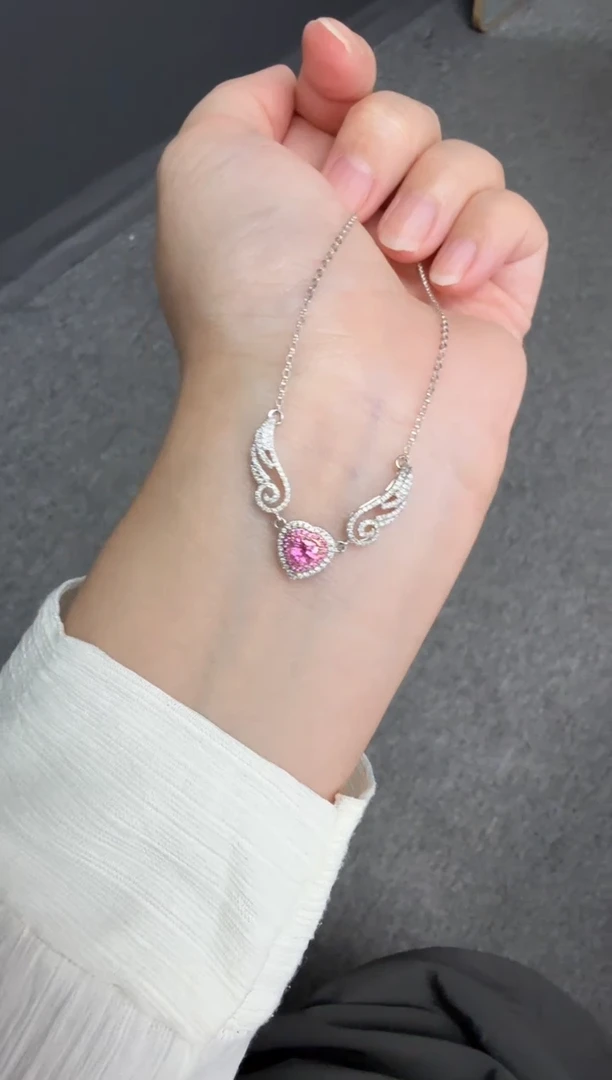 项链蓝宝石18K金镶嵌主石0.42克拉