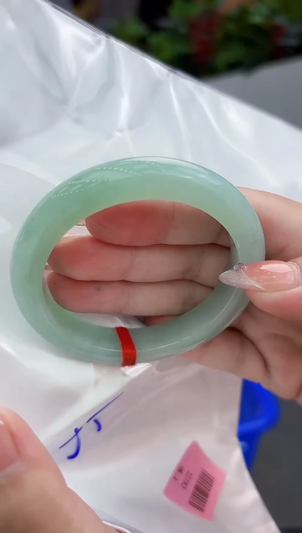 【闪购商品】翡翠手镯未镶嵌翡翠手镯