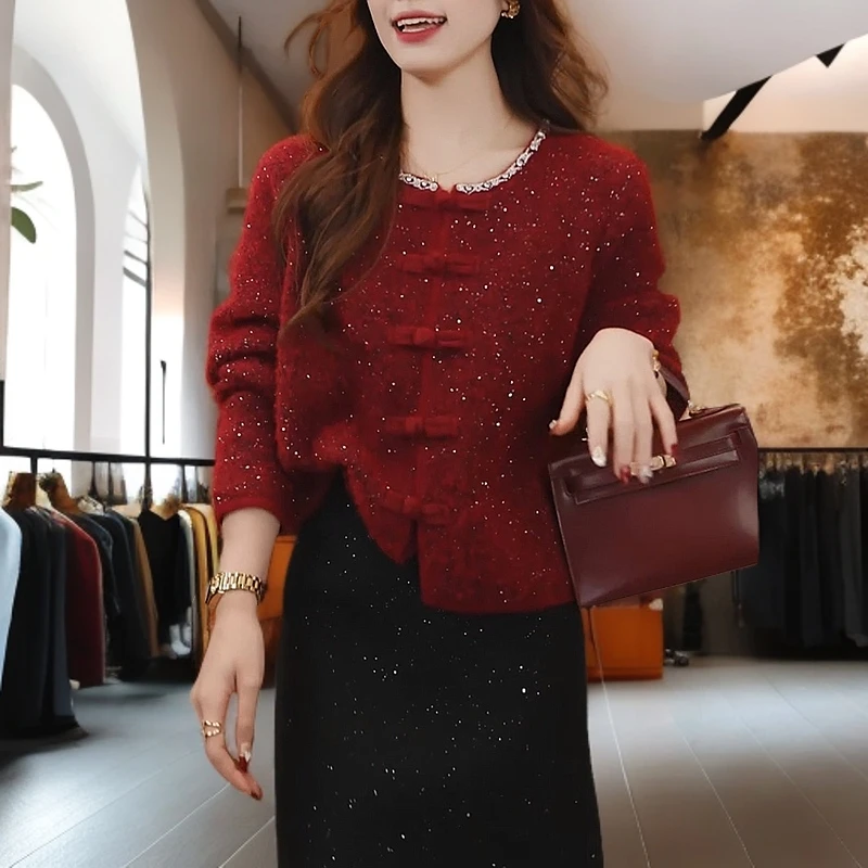 镶钻盘扣红色针织衫女春季新中式国风红毛衣2025新款长袖气质上衣