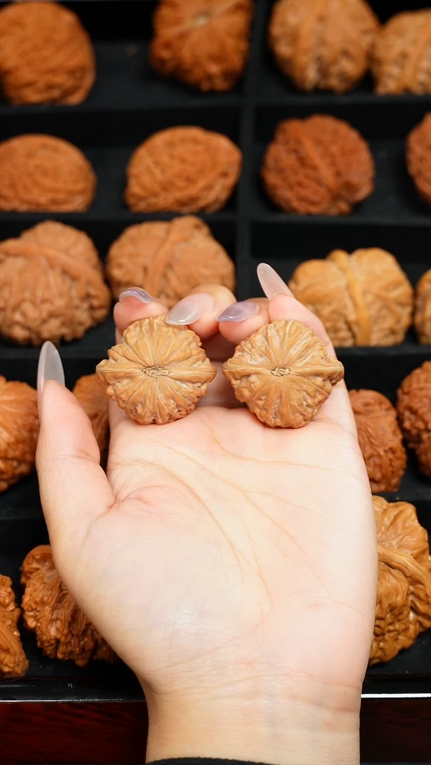 吊坠文玩核桃34全品铁锤