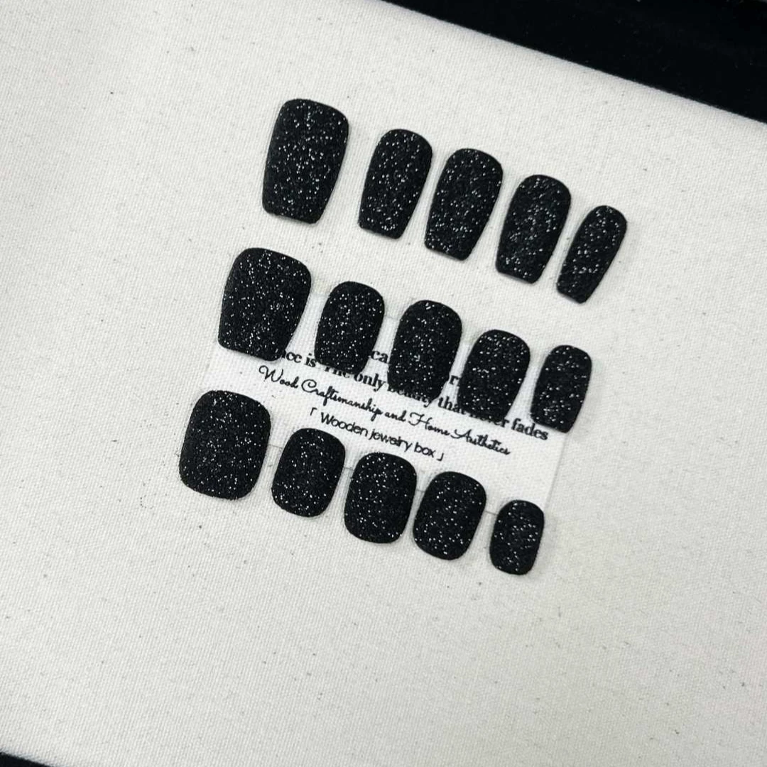 梦华【磨砂爆闪】JD1547纯手工轻奢穿戴甲 中长款 巨显白黑色