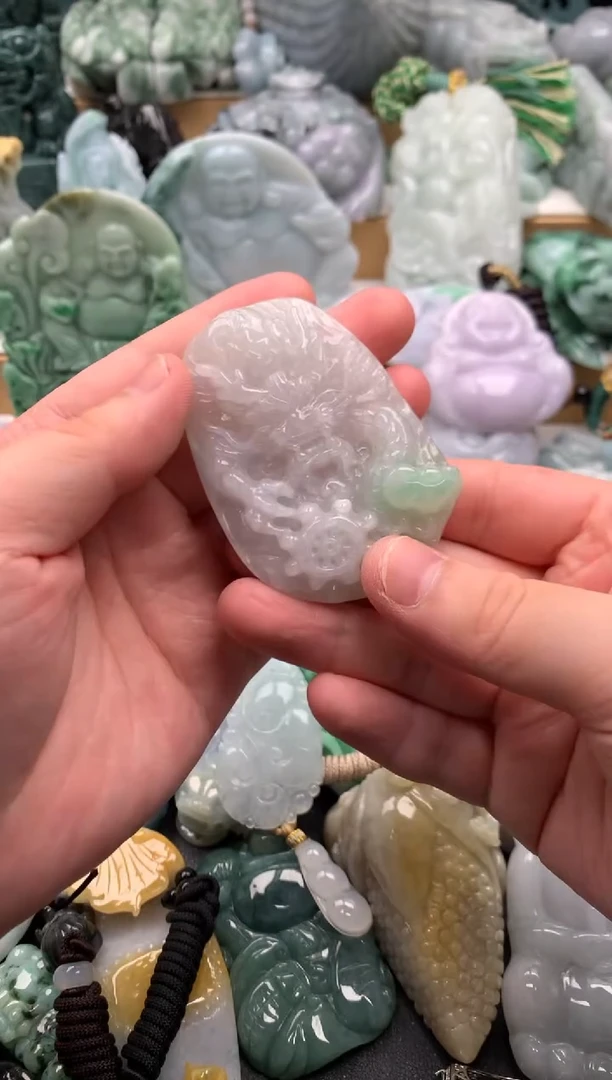 吊坠(不含链)未镶嵌翡翠1