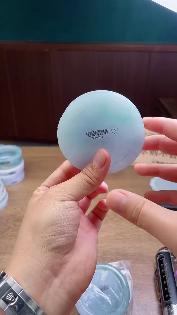 定制翡翠手镯未镶嵌定制