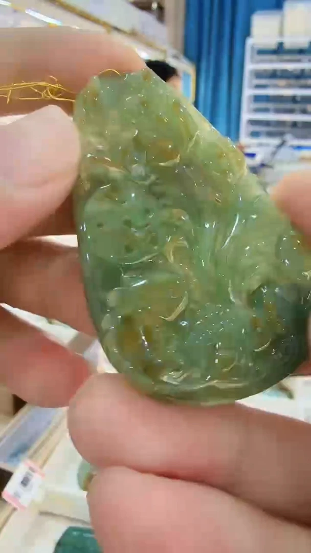 翡翠未镶嵌吊坠(不含链)164