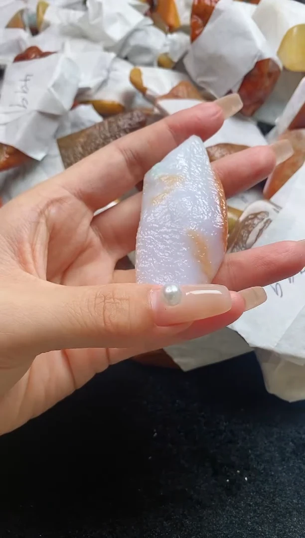 翡翠裸石翡翠挂件裸石