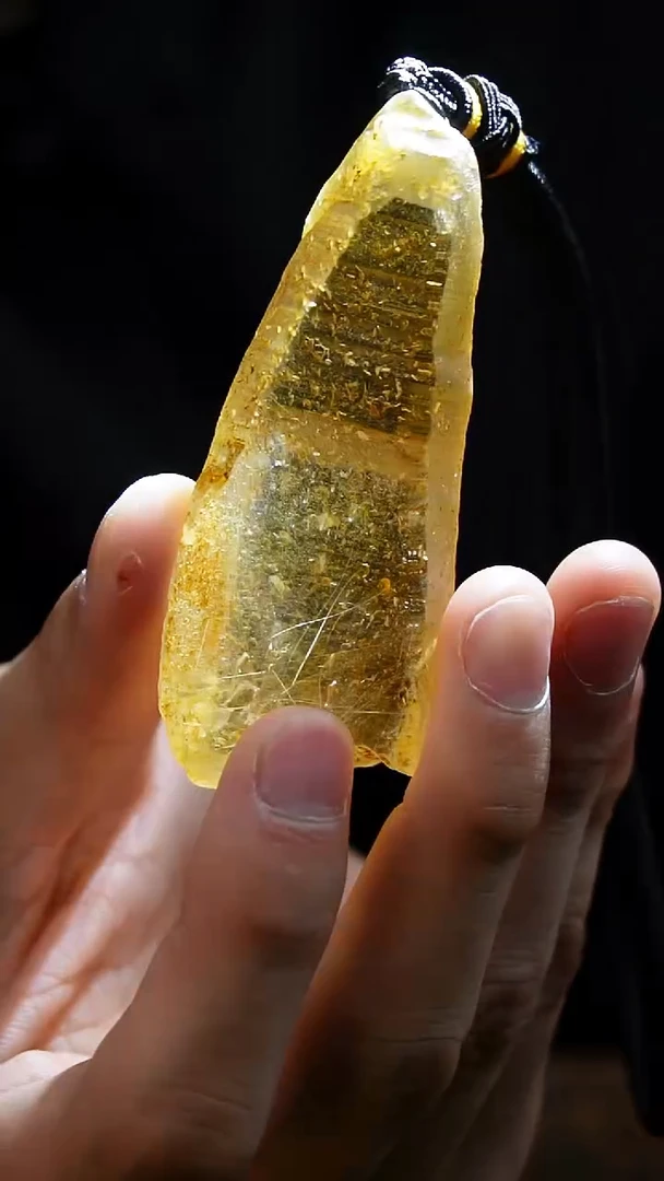 吊坠(赠链)未镶嵌水晶水晶