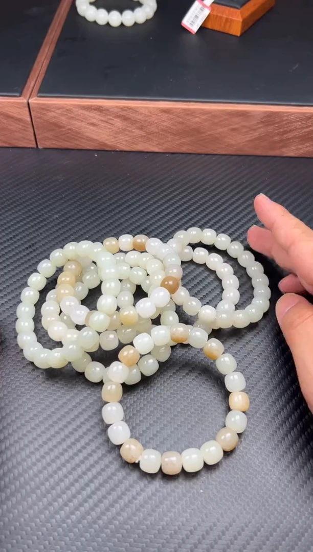 手串未镶嵌和田玉黑山色差卡10老型ML多样性发货拍一发一