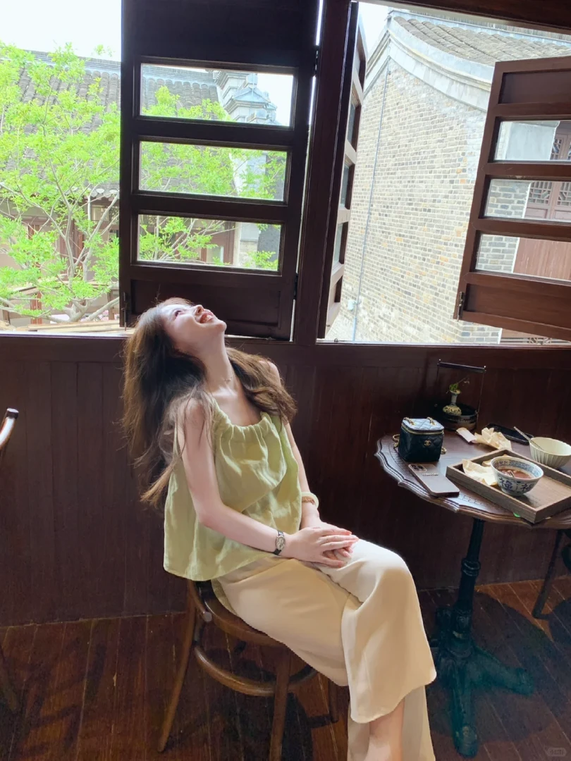 夏天搭配一整套森系小清新小个子穿搭薄荷绿色吊带上衣裤子套装女