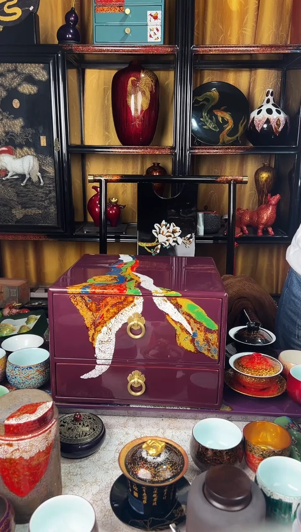 散**猫紫金蛋壳镶嵌两层漆盒-太古大漆