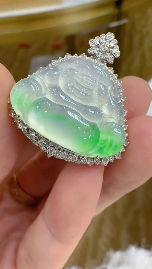 翡翠18K金镶嵌吊坠(不含链)多样性团购发一件