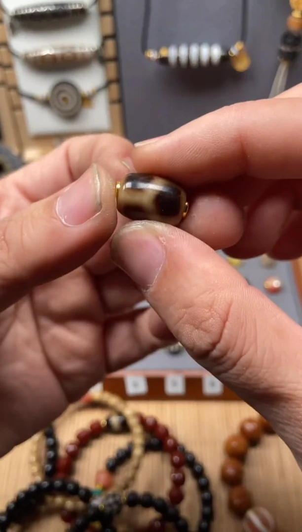 【闪购商品】玛瑙/玉髓配饰未镶嵌黑金平口龟背长型