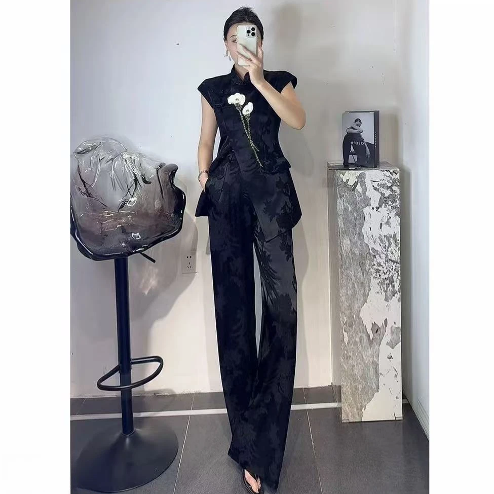 924夏季国风新中式时尚套装女绣花立体装饰提花西服阔腿裤两件套