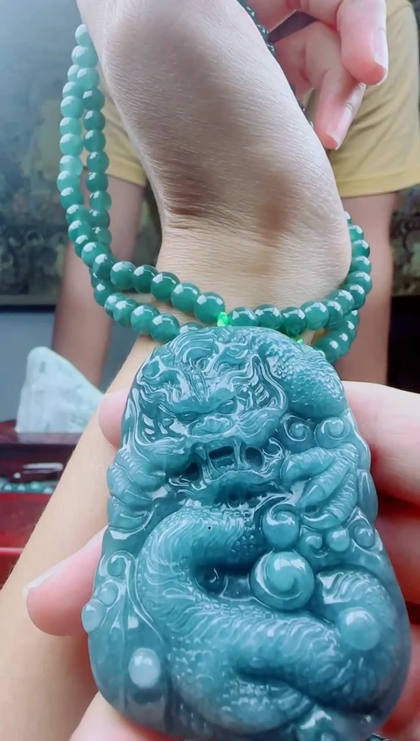 翡翠未镶嵌颈饰多样式发货一件发货