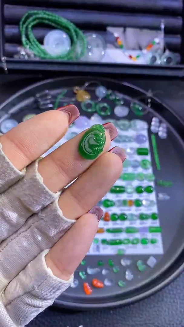 未镶嵌挂件翡翠如意