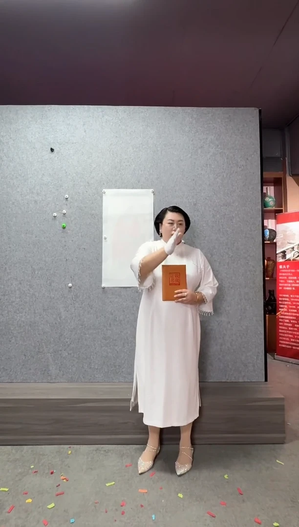 绘画辛崇华老师“人物图”带收藏证书