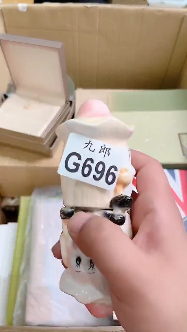 瓷片一***桃696彩彩彩彩彩彩彩彩彩彩