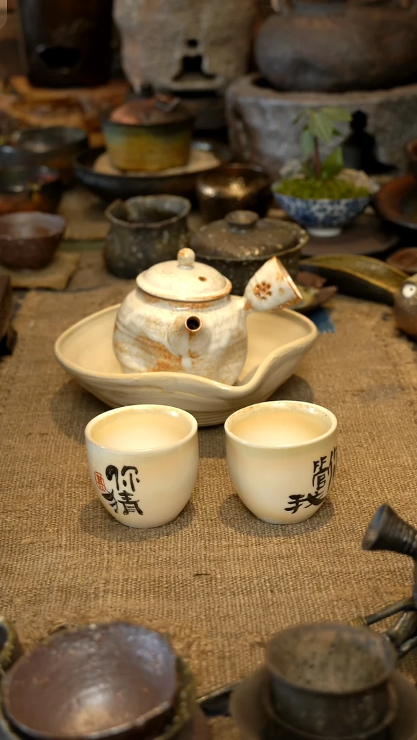 日本志野开片侧把壶 套组