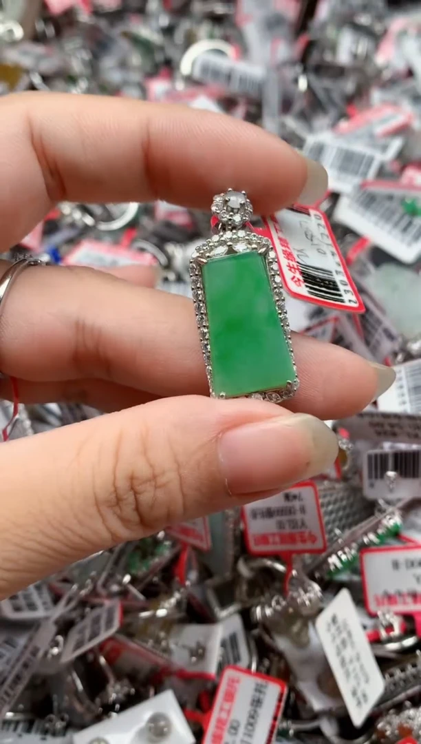 银S925镶嵌戒指翡翠天然A货缅甸翡翠