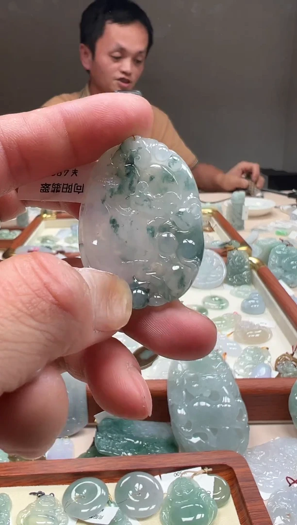 吊坠(不含链)未镶嵌翡翠五鼠
