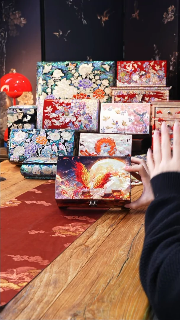 【闪购商品】瓷片豆包的星耀家