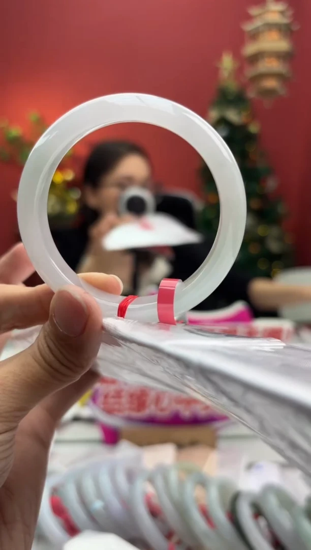 未镶嵌手镯翡翠翡翠手镯