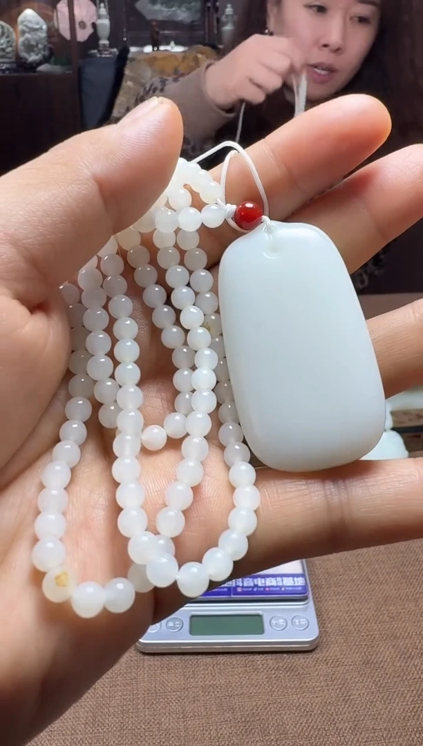 【闪购商品】和田玉颈饰未镶嵌1