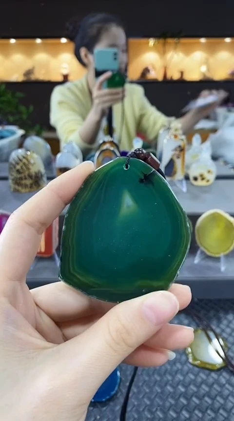 未镶嵌颈饰玛瑙/玉髓快**远玛瑙