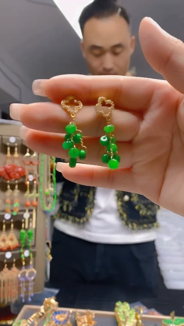 【闪购商品】翡翠耳饰合金170翡翠耳钉