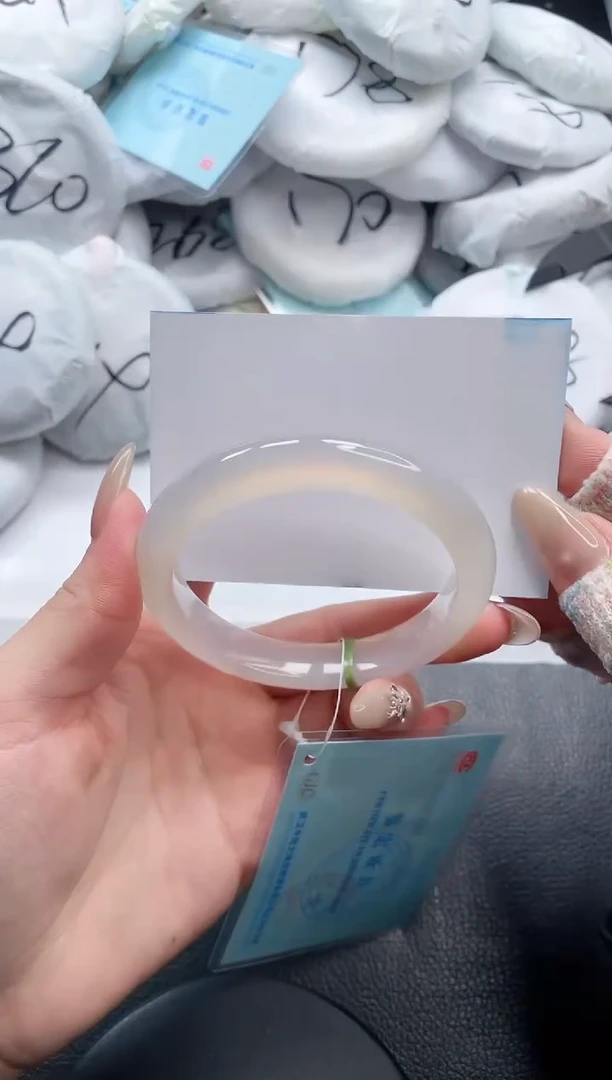 【闪购商品】石英质玉手镯未镶嵌5-V203-58