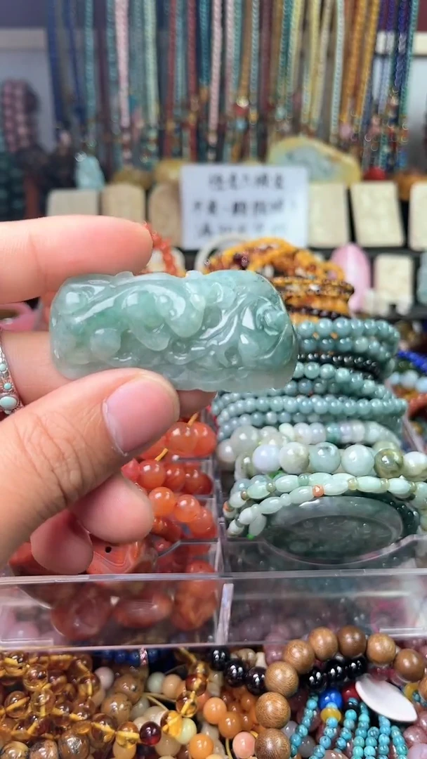 【闪购商品】翡翠配石 (一物一件)0001372