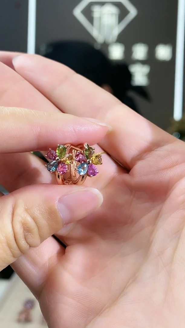 【闪购商品】碧玺耳饰银S925镶嵌耳饰