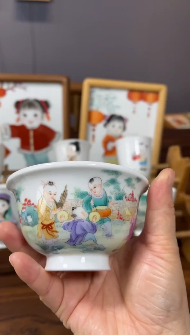 景德镇手绘珐琅彩童趣