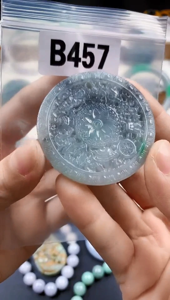 颈饰未镶嵌翡翠天然翡翠吊坠挂件