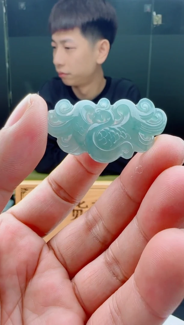 【闪购商品】翡翠颈饰未镶嵌1111111111