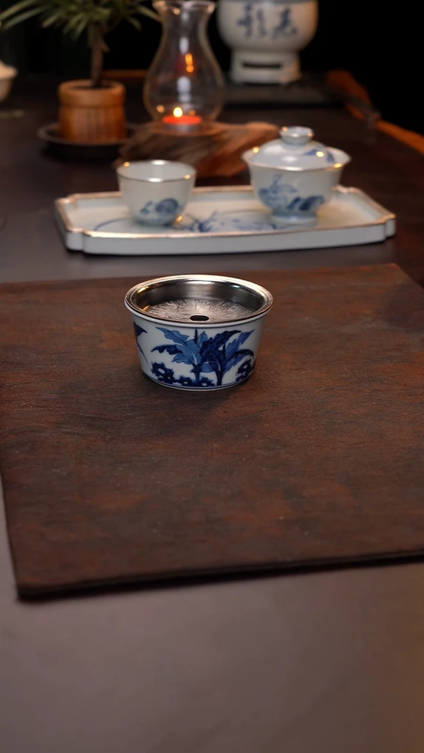 景德镇仿明青花手绘芭蕉建水加锡盖