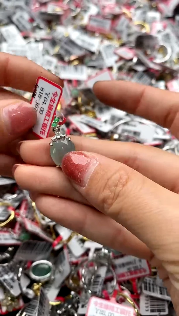 【闪购商品】翡翠戒指银S925镶嵌44444444    9