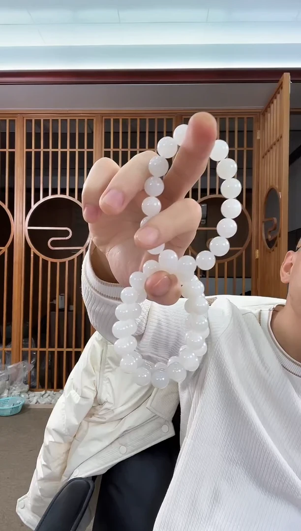 未镶嵌手串和田玉卡12新疆黑山 圆珠 多样性发一