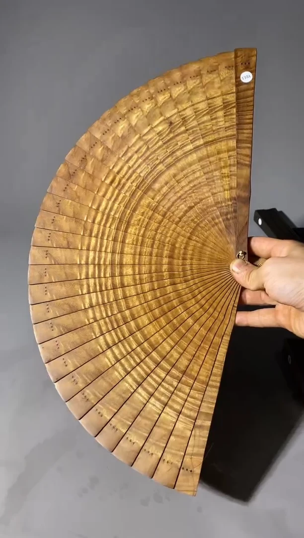 金丝楠338号21cm小叶桢楠扇子