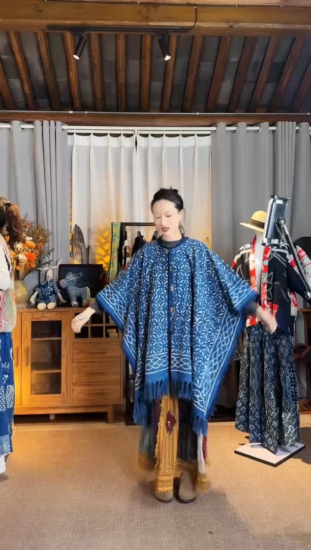 【闪购商品】设计师款蓝染流苏斗篷