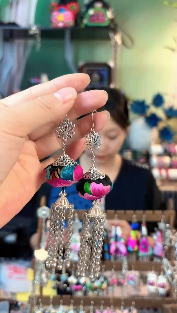 织绣彩云南阁非遗老绣640
